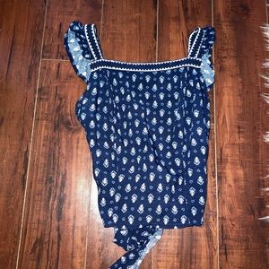 Small Altar’d State Top